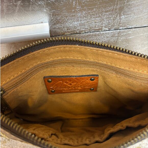 Patricia Nash Italian Leather Biscay Wristlet Bronze Gold Sequin - Picture 5 of 6